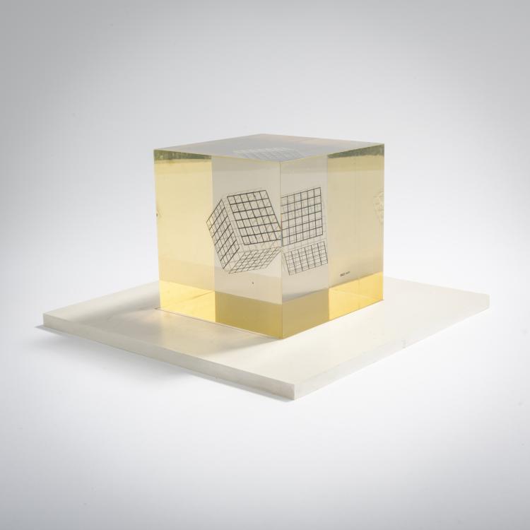 Bild 1 zu Objekt, 'Deformazione ottico-dinamica - Cubo Serie a reticolo H', 1959-1963, Enzo Mari, Danese, Mailand, 167A 140