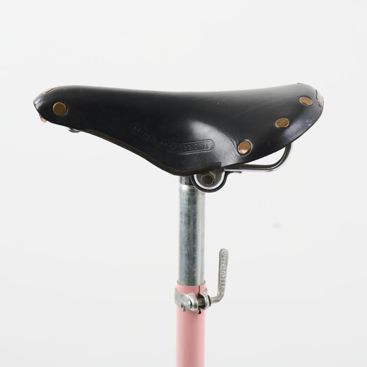 Bild 4 zu Objekt, Hocker 'Sella', 1957, Achille Castiglioni,Pier Giacomo Castiglioni, Zanotta, Nova Milanese, 167A 61