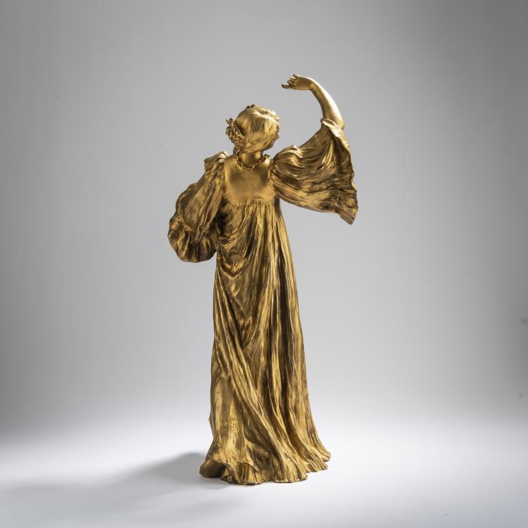 Bild 2 zu Objekt, 'Danseuse &agrave; la Marguerite' from the 'le Jeu de l'Echarpe' centerpiece, 1898, Agathon L&eacute;onard, Susse Fr&egrave;res, Paris, 168B 343