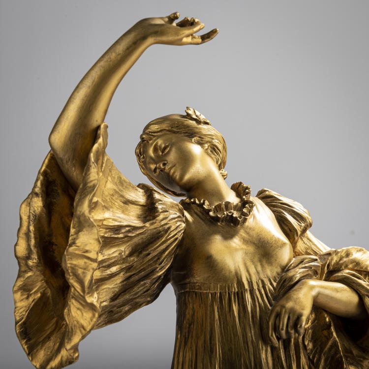 Bild 5 zu Objekt, 'Danseuse &agrave; la Marguerite' from the 'le Jeu de l'Echarpe' centerpiece, 1898, Agathon L&eacute;onard, Susse Fr&egrave;res, Paris, 168B 343