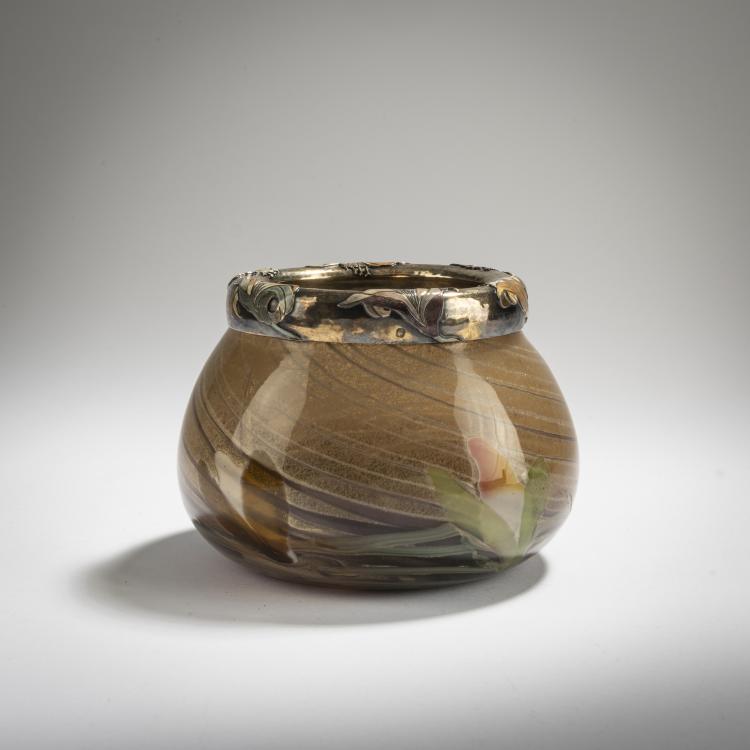 Bild 1 zu Objekt, 'Etude'-Marquetry bowl with silver mounting, Etude, c. 1900, Emile Gall&eacute;, Gall&eacute;, Nancy, 168A 133