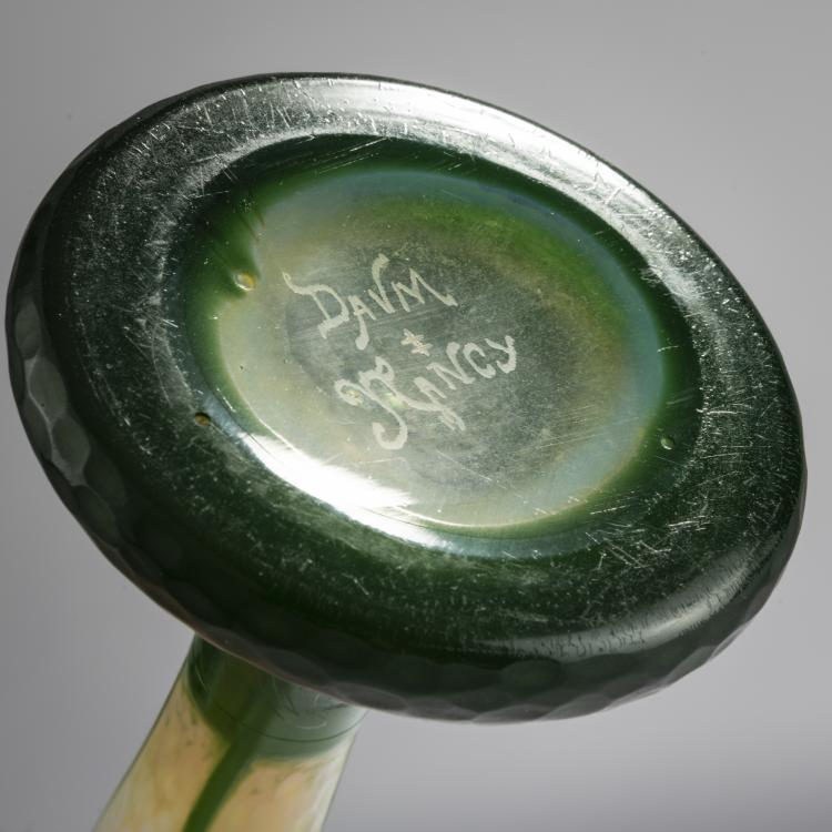 Bild 3 zu Objekt, Martel&eacute;-Vase 'Tulipes', um 1900, Henri Berg&eacute;, Daum Fr&egrave;res, Nancy, 168A 44