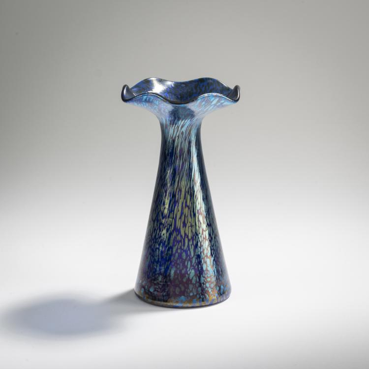 Hauptbild zu Objekt, Vase 'Papillon', c. 1899, L&ouml;tz Wwe., Klosterm&uuml;hle, 168A 265