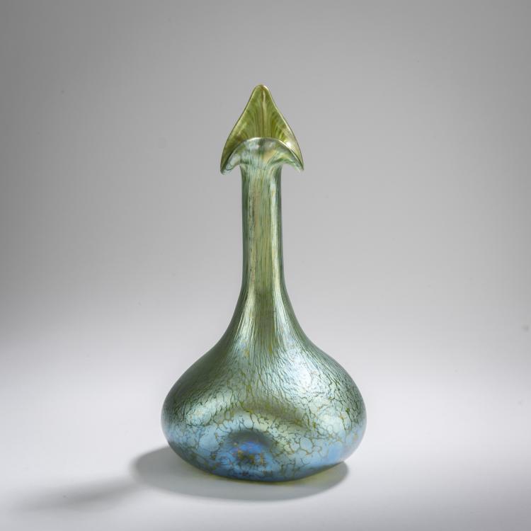 Hauptbild zu Objekt, Rosewater sprinkler 'Papillon', 1899, L&ouml;tz Wwe., Klosterm&uuml;hle, 168A 267