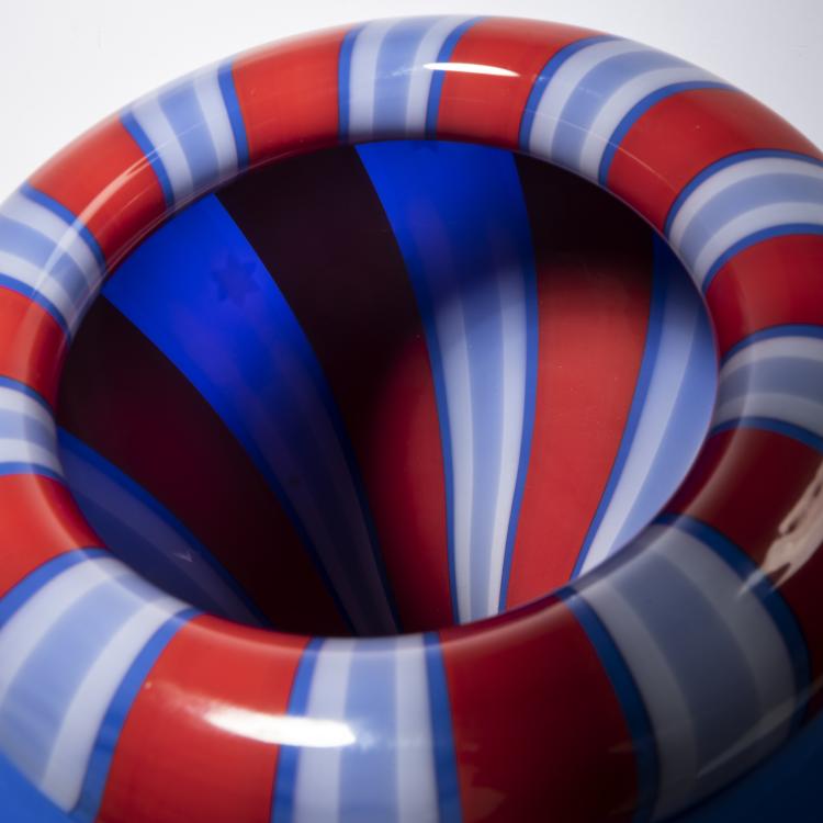 Bild 2 zu Objekt, Vase 'American Flag', 1984, Lino Tagliapietra,Marina Angelin, Effetre International, Murano, 167C 728