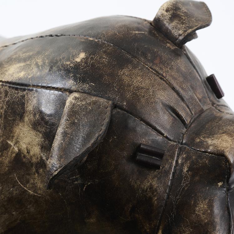 Bild 6 zu Objekt, 'Boxer' foot stool, 1960/70s, Dimitri Omersa, Omersa & Co., Lincolnshire; Vertrieb: Abercrombie & Fitch, USA ; Svenskt Tenn, Stockholm, 167B 535