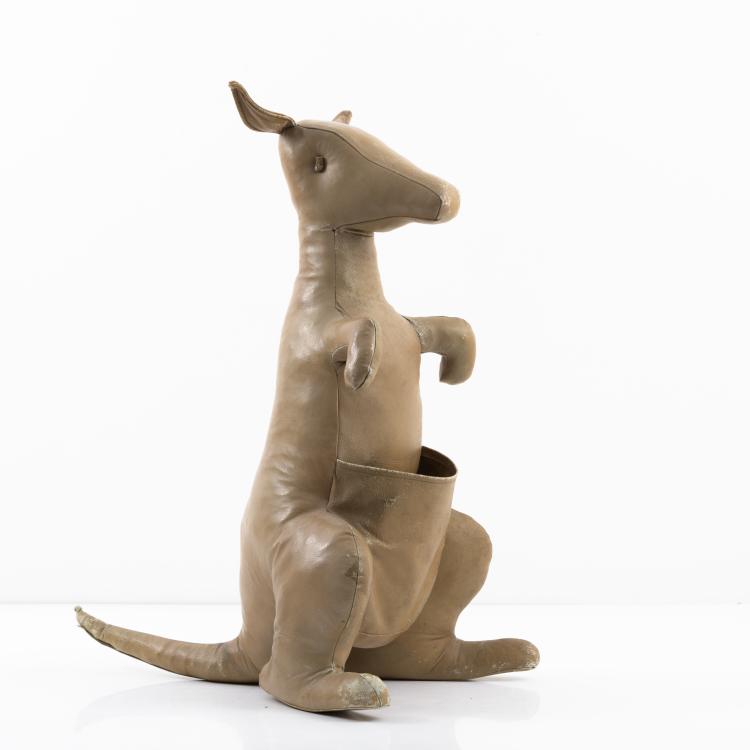 Bild 1 zu Objekt, 'Kangaroo' magazine rack, 1960 / 70s, Dimitri Omersa, Omersa & Co., Lincolnshire; Vertrieb: Abercrombie & Fitch, USA ; Svenskt Tenn, Stockholm, 167B 533