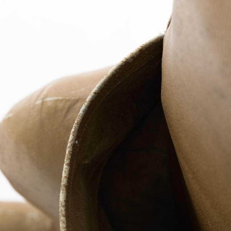 Bild 4 zu Objekt, 'Kangaroo' magazine rack, 1960 / 70s, Dimitri Omersa, Omersa & Co., Lincolnshire; Vertrieb: Abercrombie & Fitch, USA ; Svenskt Tenn, Stockholm, 167B 533