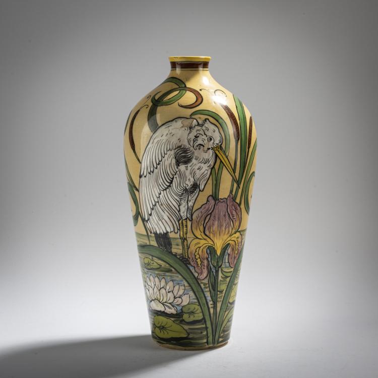 Hauptbild zu Objekt, Vase 'Seenlandschaft mit Storch', um 1900, Italien, 168B 507