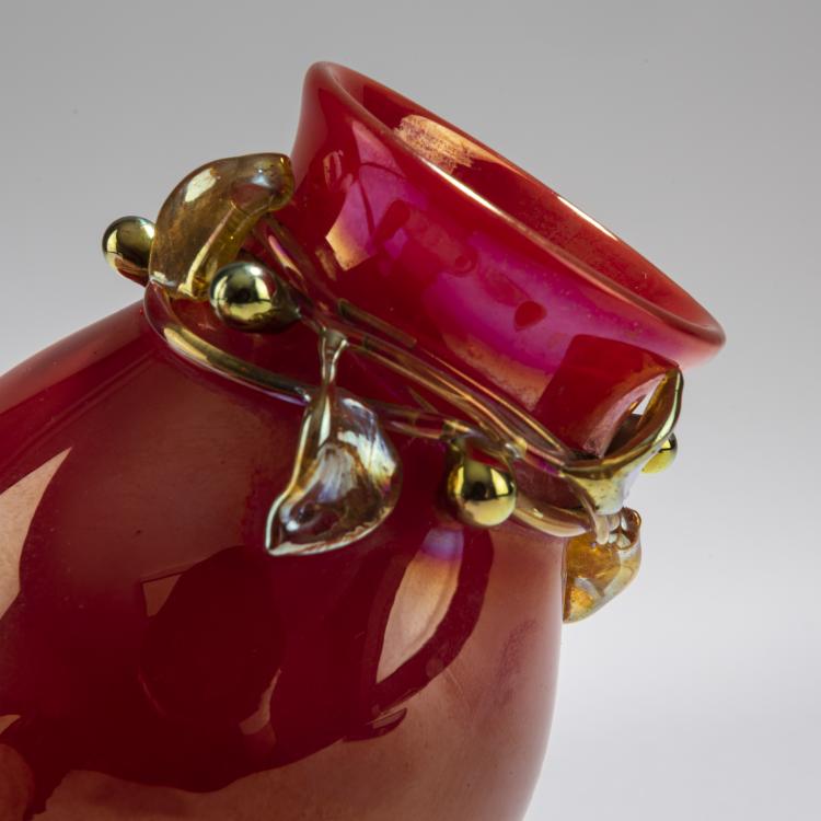 Bild 2 zu Objekt, Vase with leaf wreath, 1912, L&ouml;tz Wwe., Klosterm&uuml;hle, 168A 288