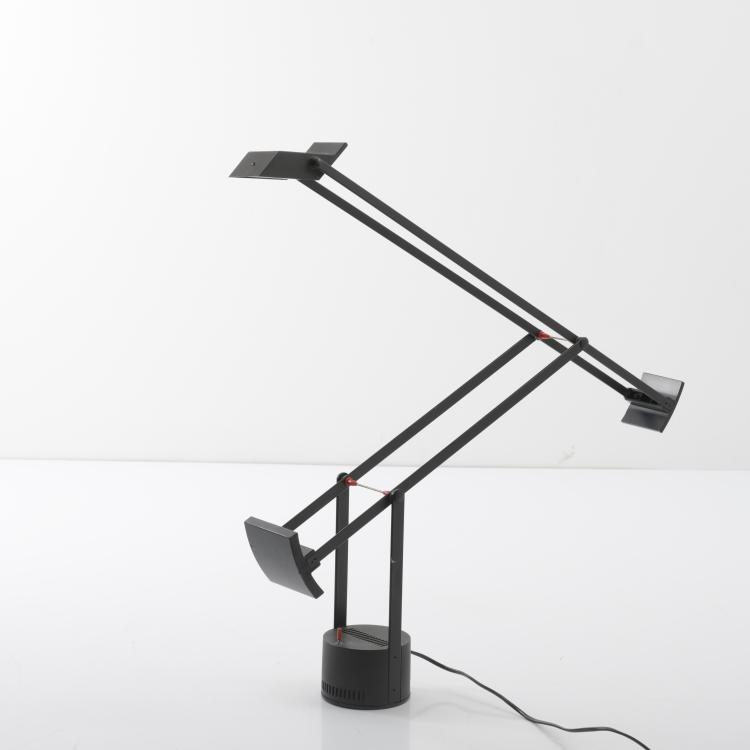 Bild 1 zu Objekt, Tischleuchte 'Tizio', 1972, Richard Sapper, Artemide, Mailand, 169C 712