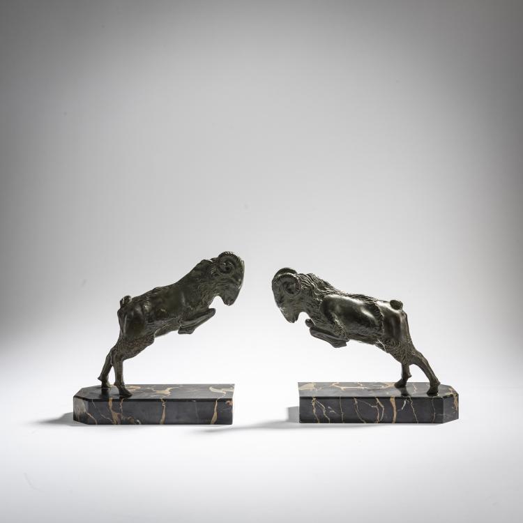 Bild 1 zu Objekt, Buchst&uuml;tzen 'B&ecirc;liers', um 1930,  Scribe, Scribe, 168B 403