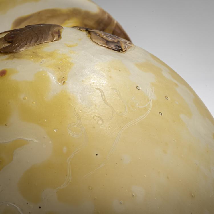 Bild 3 zu Objekt, Marquetry Vase 'Orchids', 1900, Emile Gall&eacute;, Gall&eacute;, Nancy, 168A 129