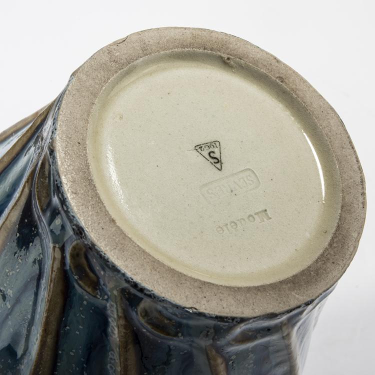 Bild 3 zu Objekt, Deckelgef&auml;&szlig;, 1902, Jean-Baptiste S&eacute;raphin, S&egrave;vres, Manufacture Nationale, 168B 466