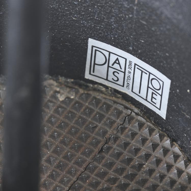 Bild 5 zu Objekt, Schirmst&auml;nder, 1986, Shiro Kuramata, UMS Pastoe, Utrecht, 169A 168