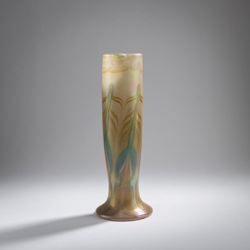 Hohe 'Pfauenfeder'-Vase, um 1900