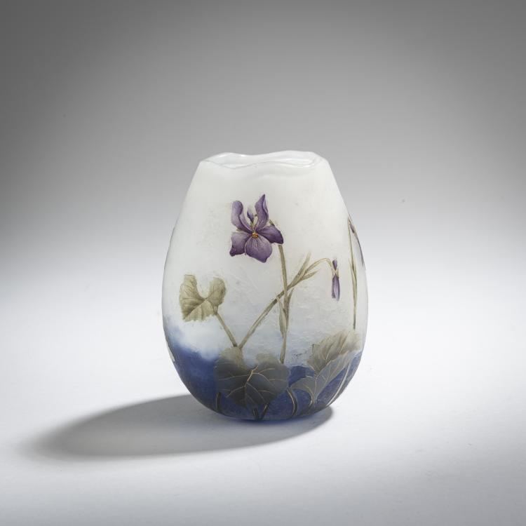 Bild 2 zu Objekt, Small 'Violettes' vase, c. 1910, Daum Fr&egrave;res, Nancy, 168A 66