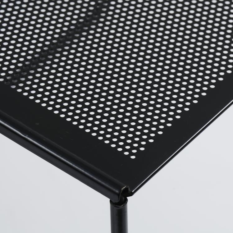 Bild 4 zu Objekt, Vier Beistelltische, 1960er Jahre, Italien, 169C 680