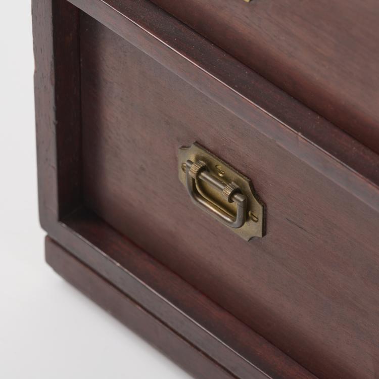 Bild 2 zu Objekt, Two small dressers, 1950s, Hannes Chor, D&auml;nemark, 169C 560