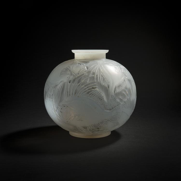 Hauptbild zu Objekt, Vase 'Poissons', 1921, Ren&eacute; Lalique, Lalique, Wingen-sur-Moder, 168A 169