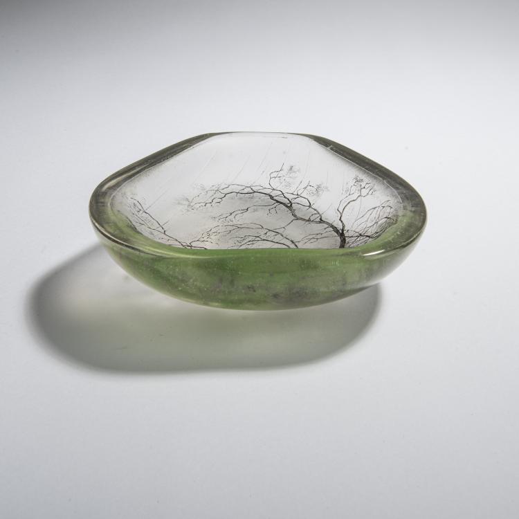 Bild 1 zu Objekt, 'Pluviose' - 'Une pluie' bowl, 1900, Henri Berg&eacute;, Daum Fr&egrave;res, Nancy, 168A 42