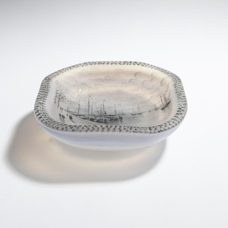 Bild 2 zu Objekt, 'Delft' dish, c. 1898, Daum Fr&egrave;res, Nancy, 168A 40