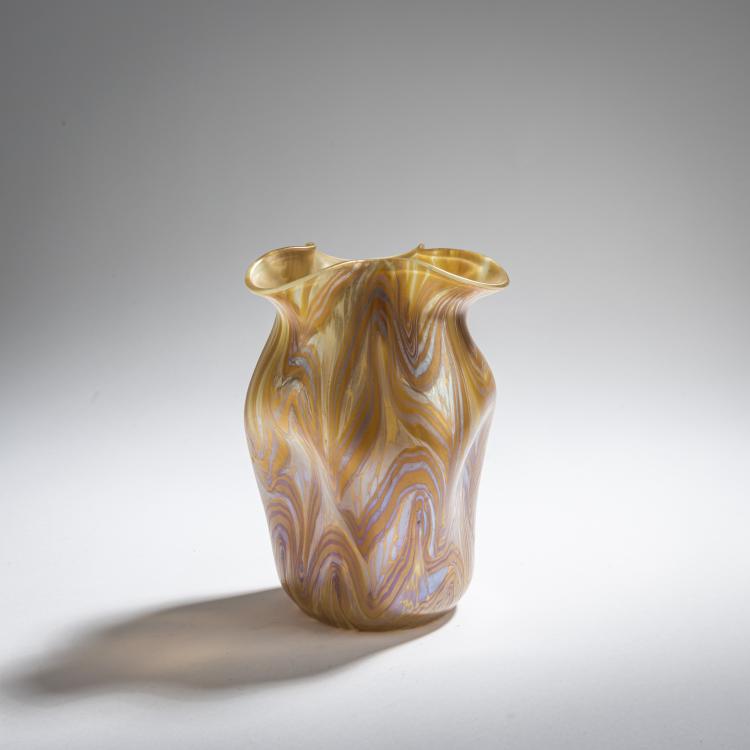 Bild 1 zu Objekt, 'Ph&auml;nomen' vase, 1899, L&ouml;tz Wwe., Klosterm&uuml;hle, 168A 263