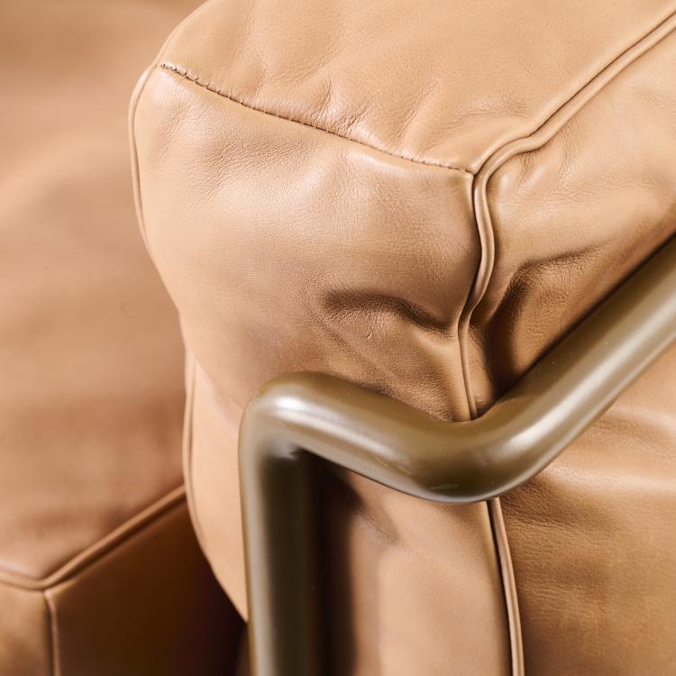 Bild 13 zu Objekt, 'LC 2' easy chair, 1928, Pierre Jeanneret,Charlotte Perriand,Le Corbusier Charles-&Eacute;douard Jeanneret-Gris, Cassina, Mailand, 169C 451