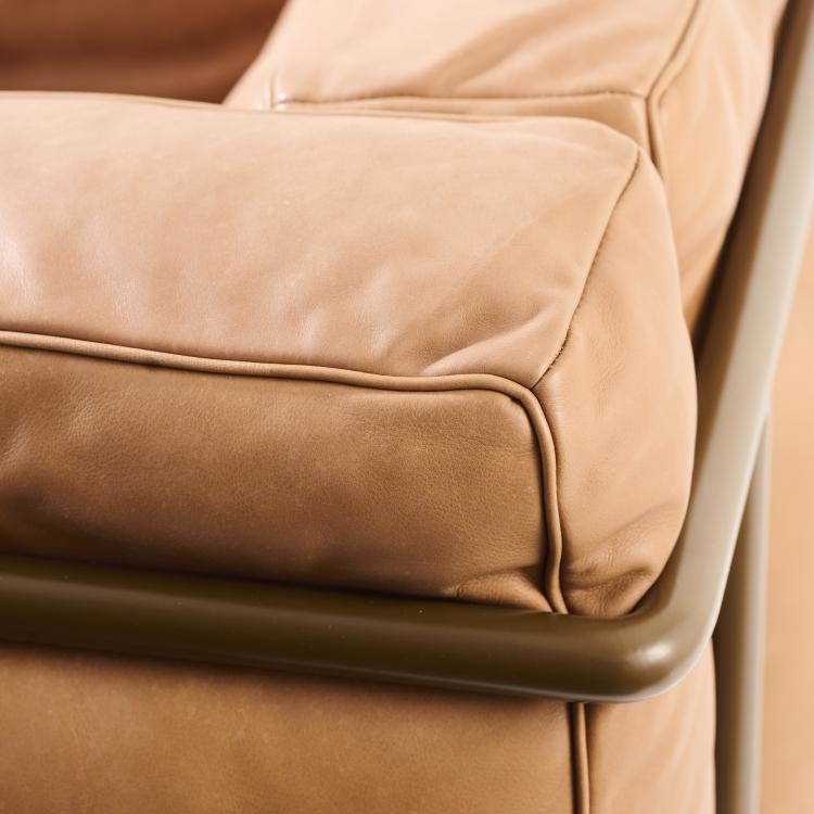 Bild 14 zu Objekt, 'LC 2' easy chair, 1928, Pierre Jeanneret,Charlotte Perriand,Le Corbusier Charles-&Eacute;douard Jeanneret-Gris, Cassina, Mailand, 169C 451