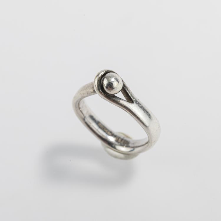 Hauptbild zu Objekt, Ring, 1960s, Torun Vivianna B&uuml;low-H&uuml;be, 169D 794