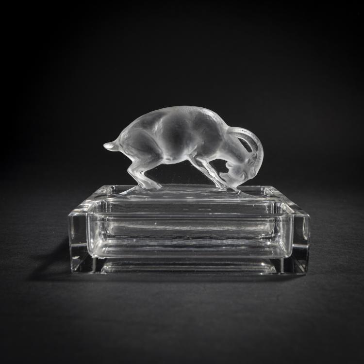Bild 1 zu Objekt, Ashtray 'Ch&egrave;vre', 1936, Ren&eacute; Lalique, Lalique, Ren&eacute;, Wingen-sur-Moder, 168A 198
