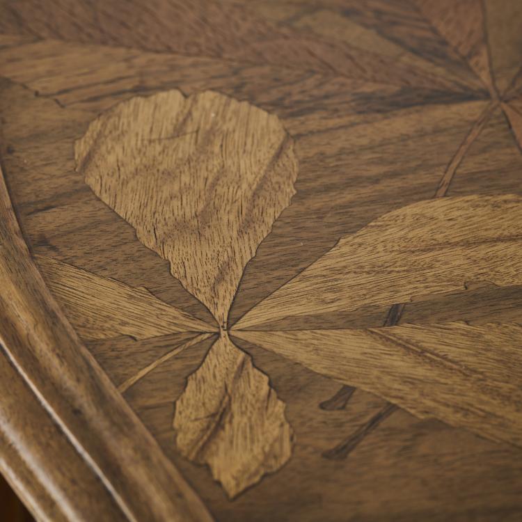 Bild 1 zu Objekt, Stand 'Marroniers', c. 1898, Emile Gall&eacute;, Gall&eacute;, Nancy, 168B 367