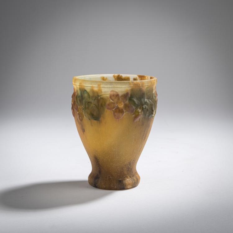 Hauptbild zu Objekt, 'Couronne de Fleurs' Vase, 1921, Henri Berg&eacute;, Walter, Amalric, Nancy, 168A 250
