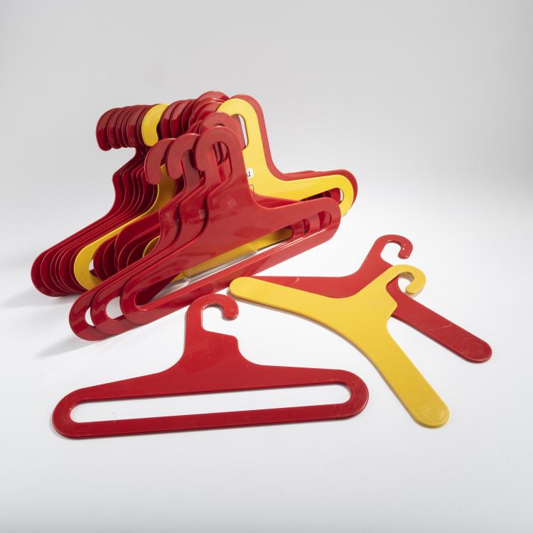 Bild 3 zu Objekt, 26 hangers '1' and '2', 1970, Ingo Maurer, Design M, Maurer, Ingo, M&uuml;nchen, 169A 24