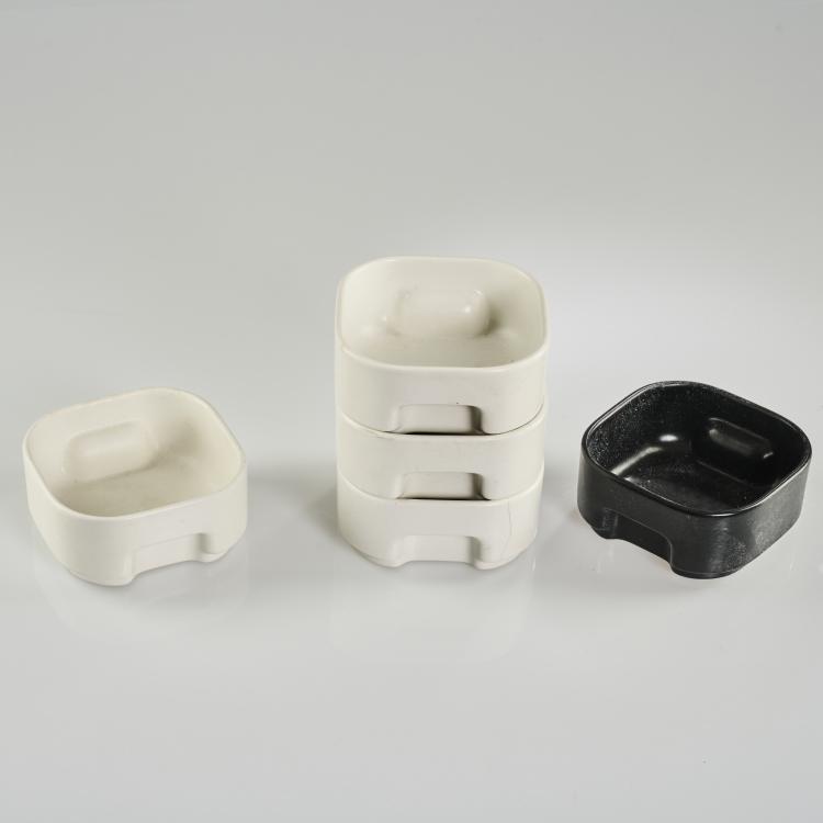 Bild 6 zu Objekt, 49-piece Dining set, c. 1975, Makio Hasuike, Ravelli, Laveno; Arnolfo di Cambio, Colle di Val d'Elsa (Vertrieb), 169B 337