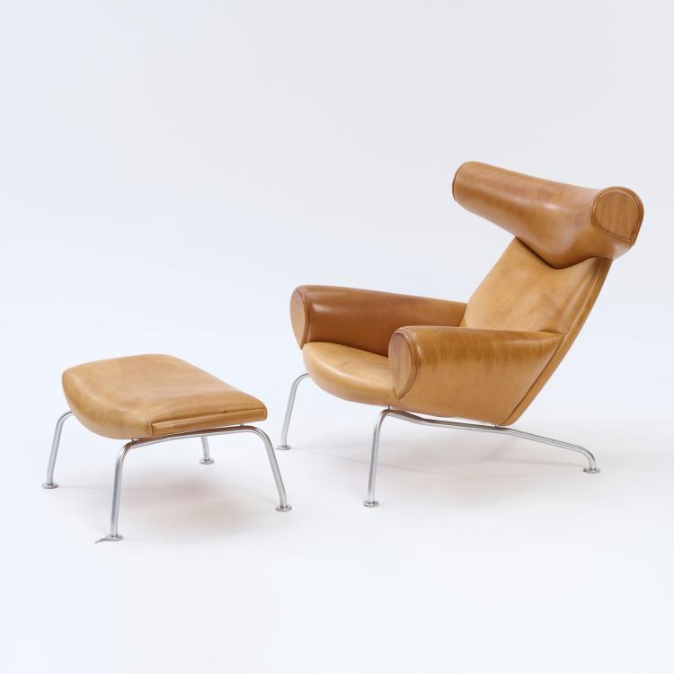 Hauptbild zu Objekt, Armlehnsessel 'Ox chair' mit Ottoman, 1960, Hans J. Wegner, J&oslash;rgensen, Erik, M&oslash;belfabik A/S, Svendborg, 169A 159