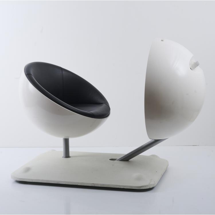 Bild 10 zu Objekt, Working chair with table 'Globus', 2007, Michiel van der Kley, Artifort, Maastricht, 169A 186