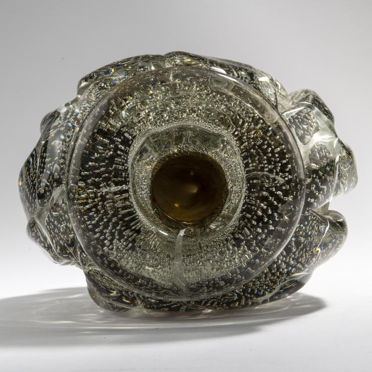 Bild 4 zu Objekt, 'A bullicante grigio oro' vase, 1937, Flavio Poli, Seguso Vetri d'Arte, Murano, 170C 637