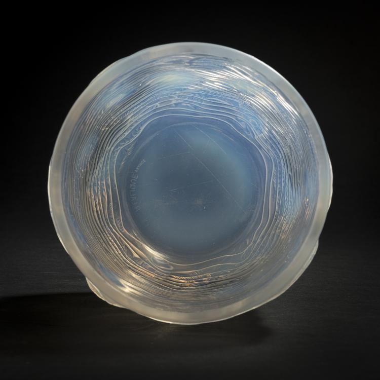 Bild 2 zu Objekt, Vase 'Dauphins', 1932, Ren&eacute; Lalique, Lalique, Wingen-sur-Moder, 168A 200