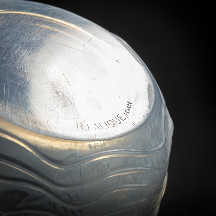 Bild 3 zu Objekt, Vase 'Dauphins', 1932, Ren&eacute; Lalique, Lalique, Wingen-sur-Moder, 168A 200