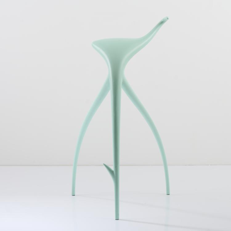 Bild 1 zu Objekt, Hocker 'W.W. Stool', 1990, Philippe Starck, Vitra Design, Weil am Rhein, 170B 465