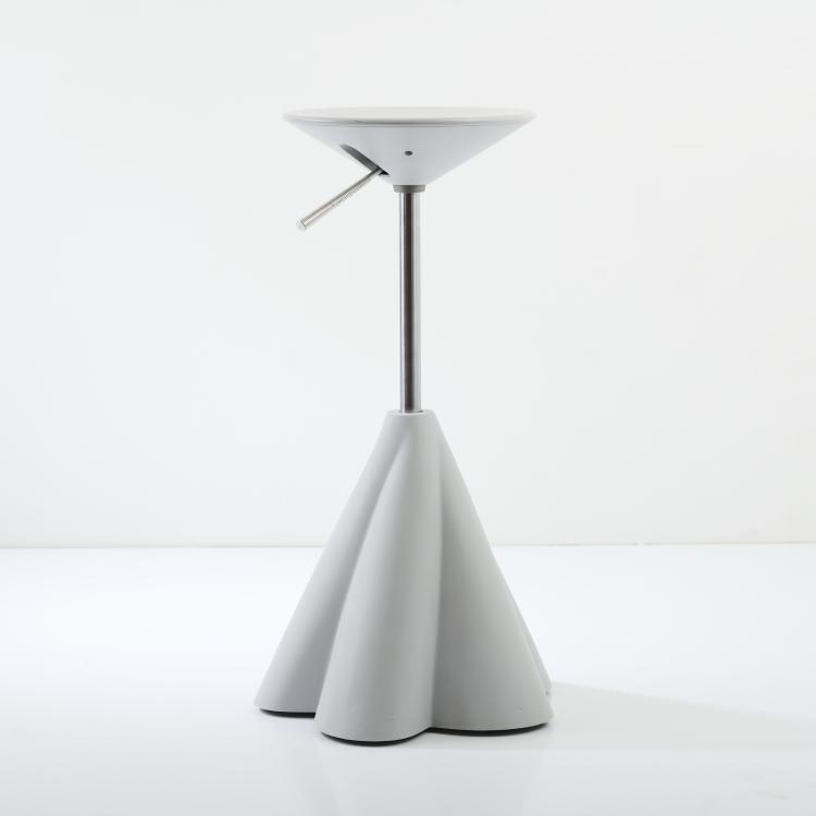 Bild 1 zu Objekt, Drehhocker, 1980er Jahre, Philippe Starck, Presence, Paris; L&rsquo;Or&eacute;al, Paris, 169A 133