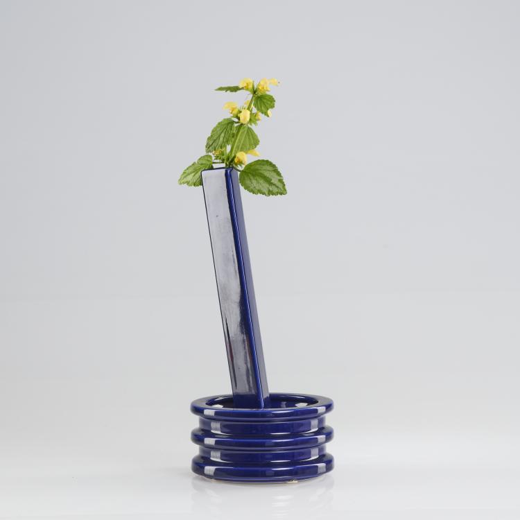 Bild 1 zu Objekt, 'Portafiore' vase, 1985, Aldo Cibic, Alessi Tendentse, Crusinallo, 169B 394