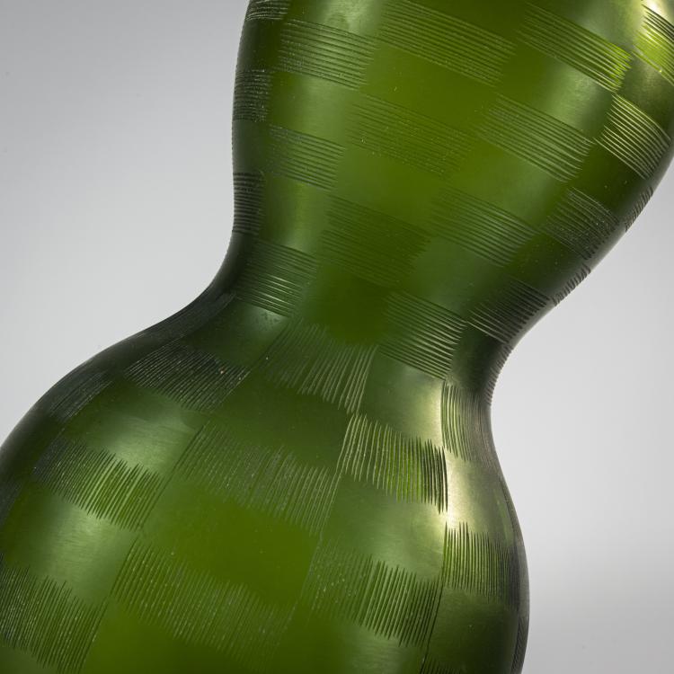 Bild 1 zu Objekt, 'Figura alta' vase, 1999, Philip Baldwin,Monica Guggisberg, Venini & C., Murano, 170C 605