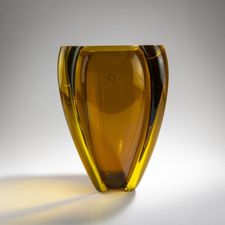 Hauptbild zu Objekt, 'Alboino' vase, 1983, Tina Marie Aufiero, Venini & C., Murano, 170C 594
