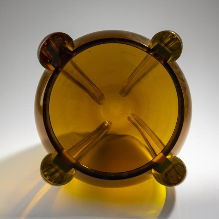 Bild 5 zu Objekt, 'Alboino' vase, 1983, Tina Marie Aufiero, Venini & C., Murano, 170C 594