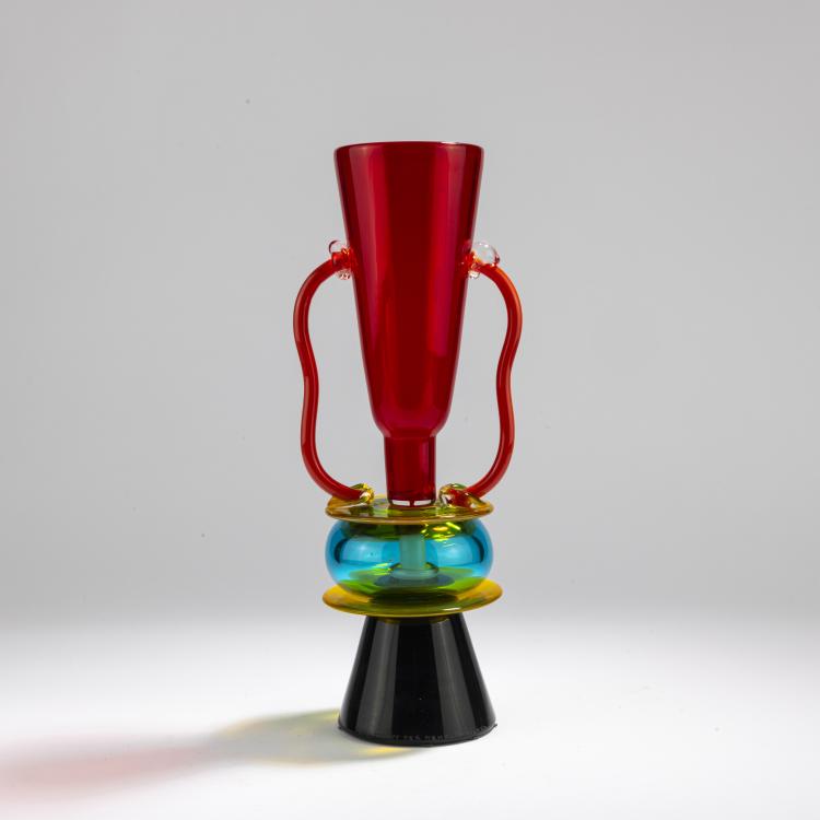 Hauptbild zu Objekt, 'Sirio' vase object, 1982, Ettore Sottsass, Memphis, Mailand; Toso Vetri d'Arte, Murano, 169A 103