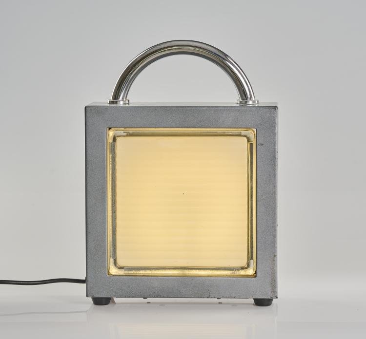 Bild 1 zu Objekt, 'Valigetta' table light, 1988, Matteo Thun, Bieffeplast, Padua, 169B 384