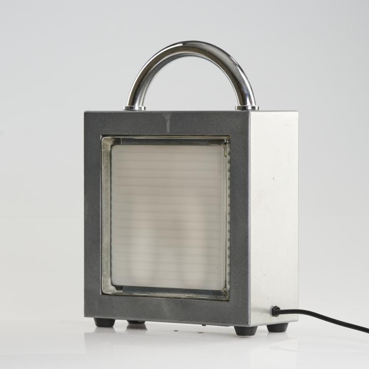 Bild 4 zu Objekt, 'Valigetta' table light, 1988, Matteo Thun, Bieffeplast, Padua, 169B 384