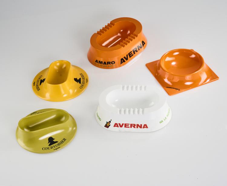 Bild 1 zu Objekt, Zwei Aschenbecher und drei Schalen, 1970er Jahre, Sergio Asti, R2S, Mailand/ Mebel, Monza, 169B 296